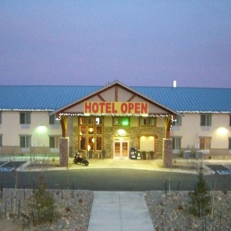 פיירפליי A Riverside Inn Travelodge By Wyndham מראה חיצוני תמונה