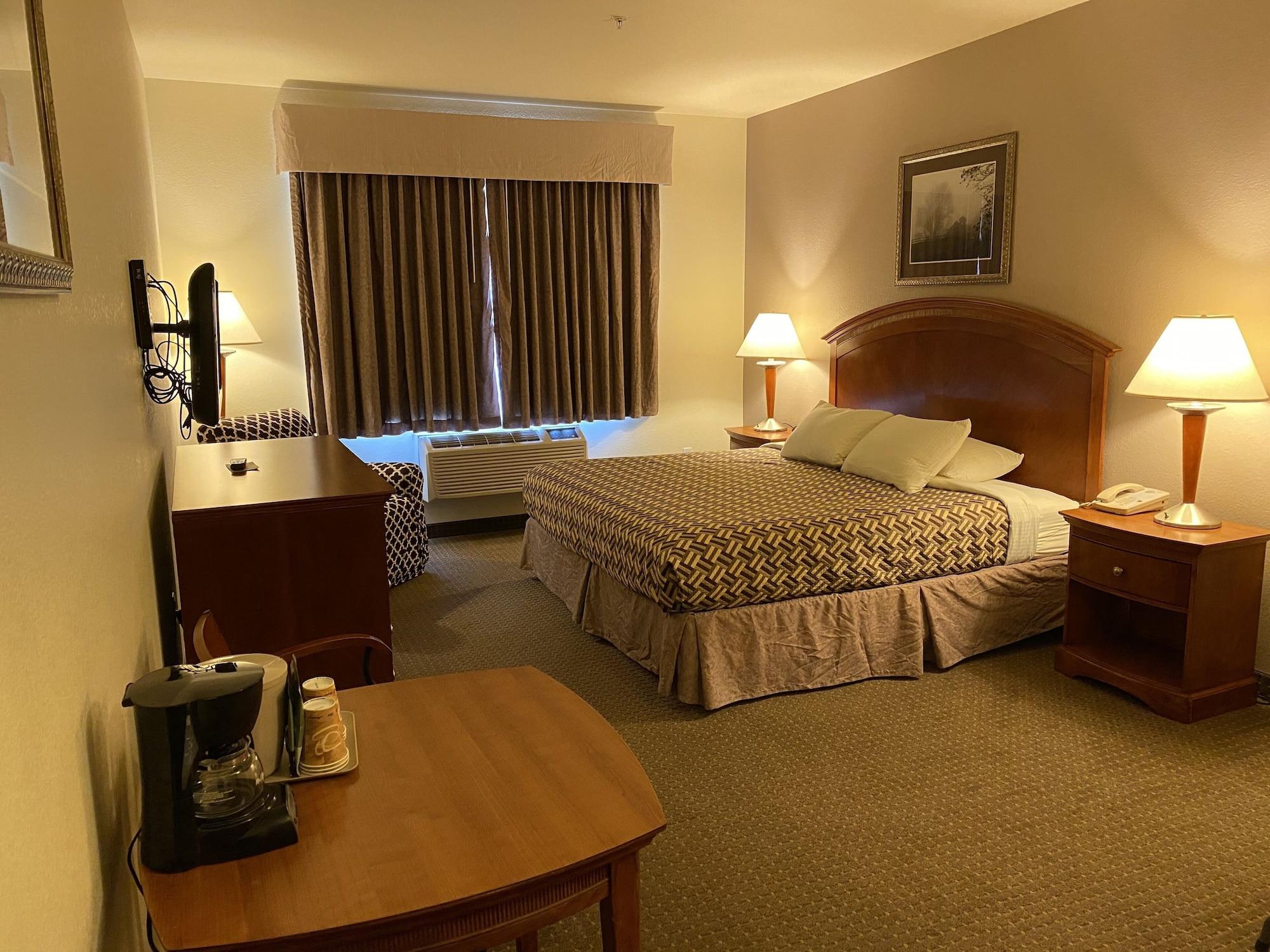 פיירפליי A Riverside Inn Travelodge By Wyndham מראה חיצוני תמונה