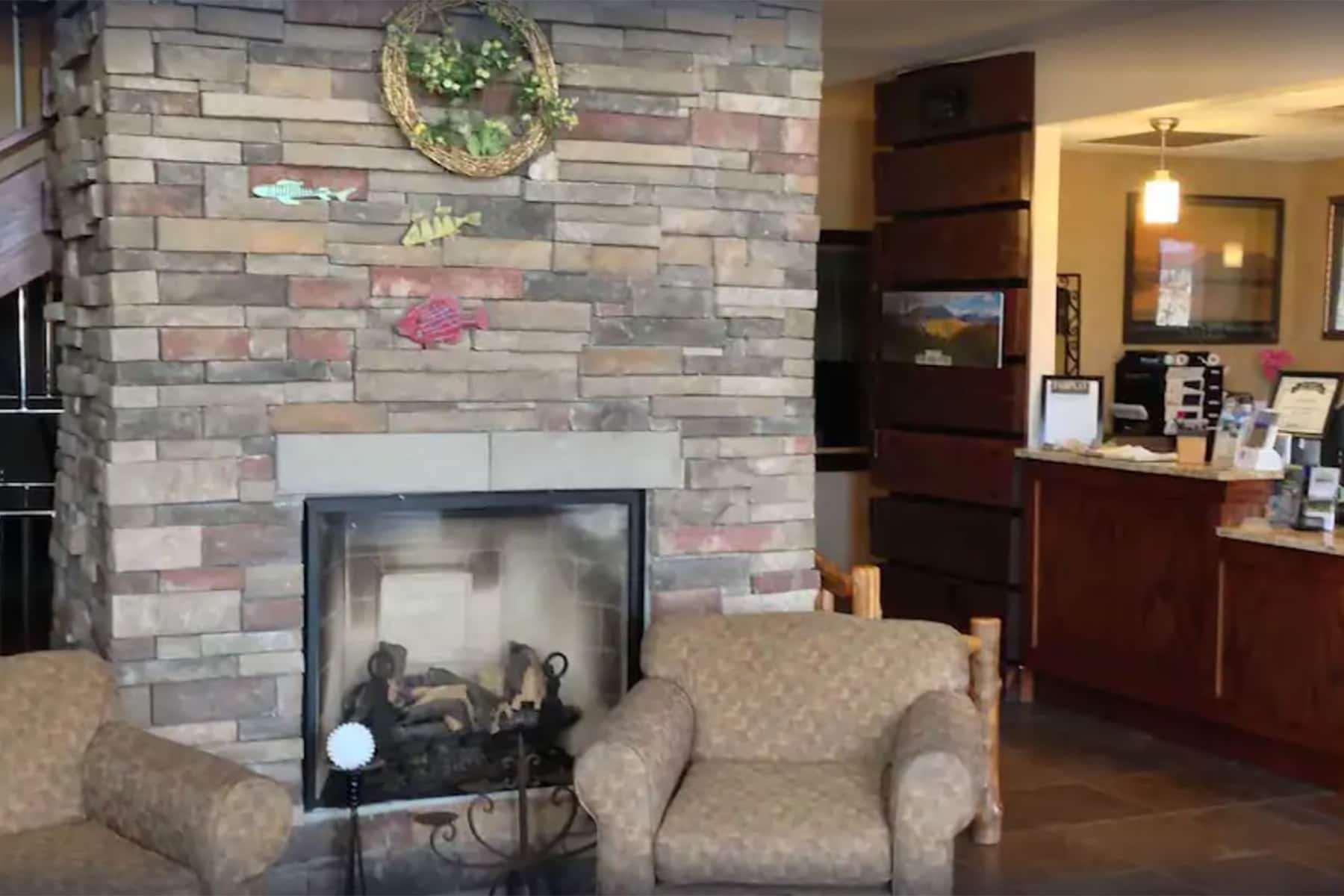 פיירפליי A Riverside Inn Travelodge By Wyndham מראה חיצוני תמונה