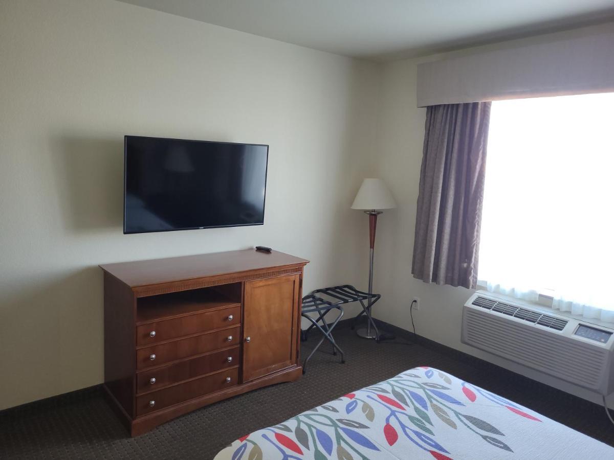 פיירפליי A Riverside Inn Travelodge By Wyndham מראה חיצוני תמונה