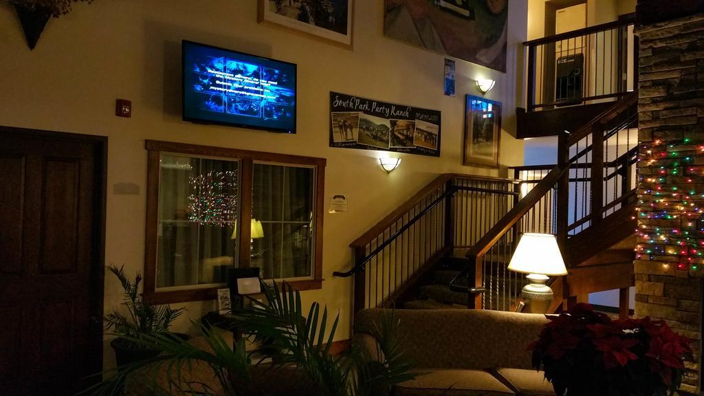 פיירפליי A Riverside Inn Travelodge By Wyndham מראה חיצוני תמונה